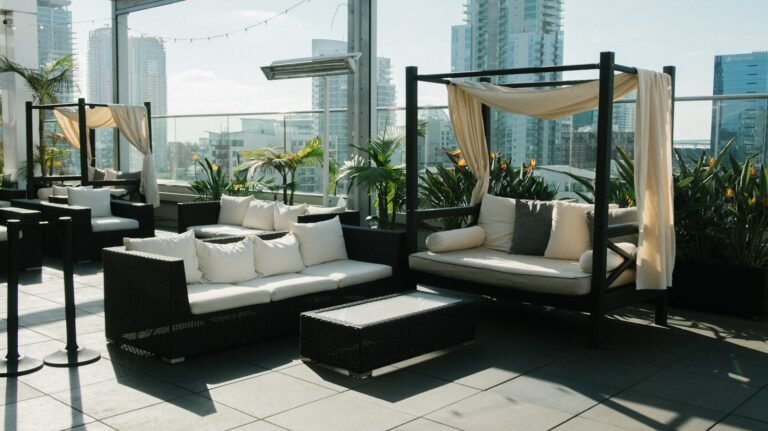 hotels in new york city with balcony
