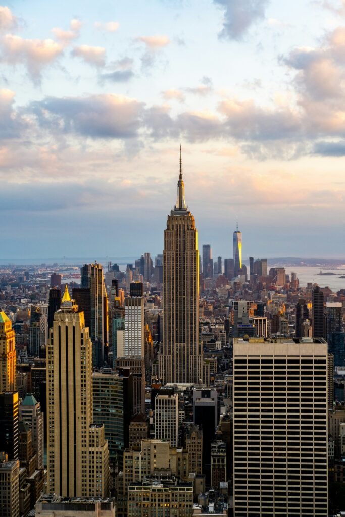 empire state buiding, a new york city skyline with tall buildings