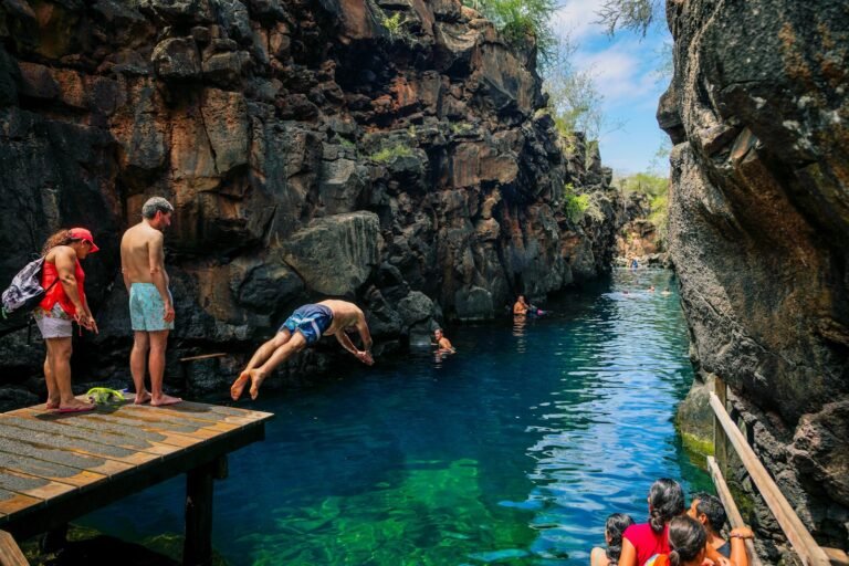 best time of year to visit galapagos