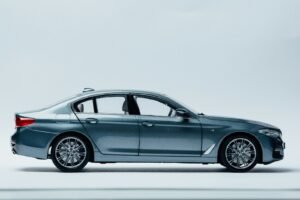 Gray rental car for Fort Lauderdale car rental travelers